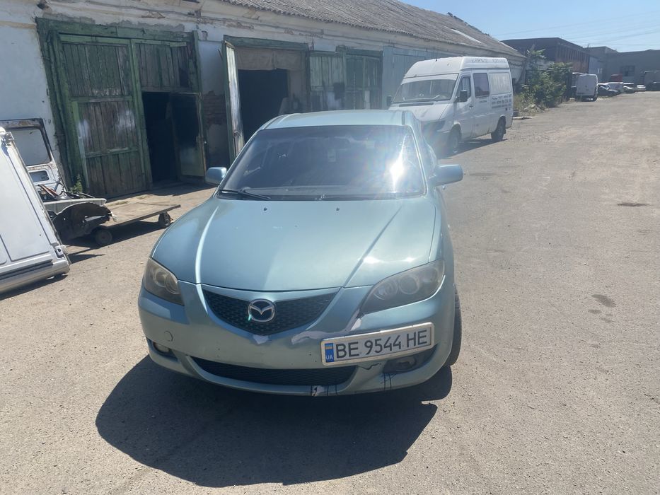 Mazda 3, 2003