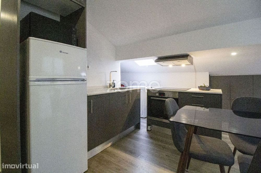 Apartamento T1 (Sotão)