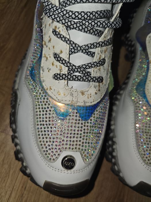 Ténis bota como novos