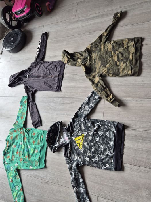 4 bluzy dla chłopca roz 134 cm