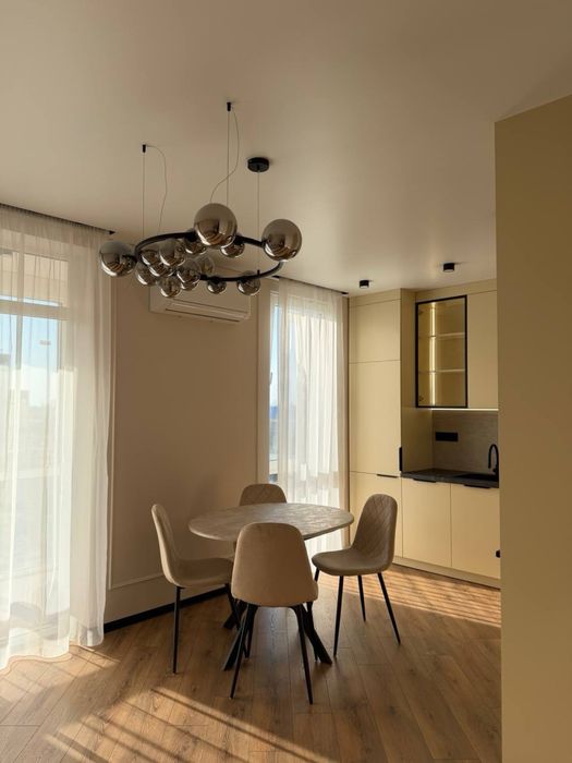 Продаж стильної та світлої 1,5-кімнатної квартири в ЖК B4