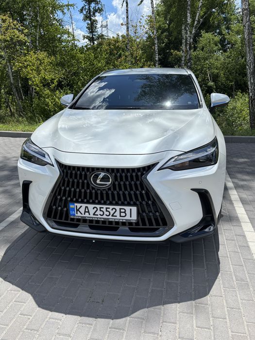 Lexus Nx 200  2022р
