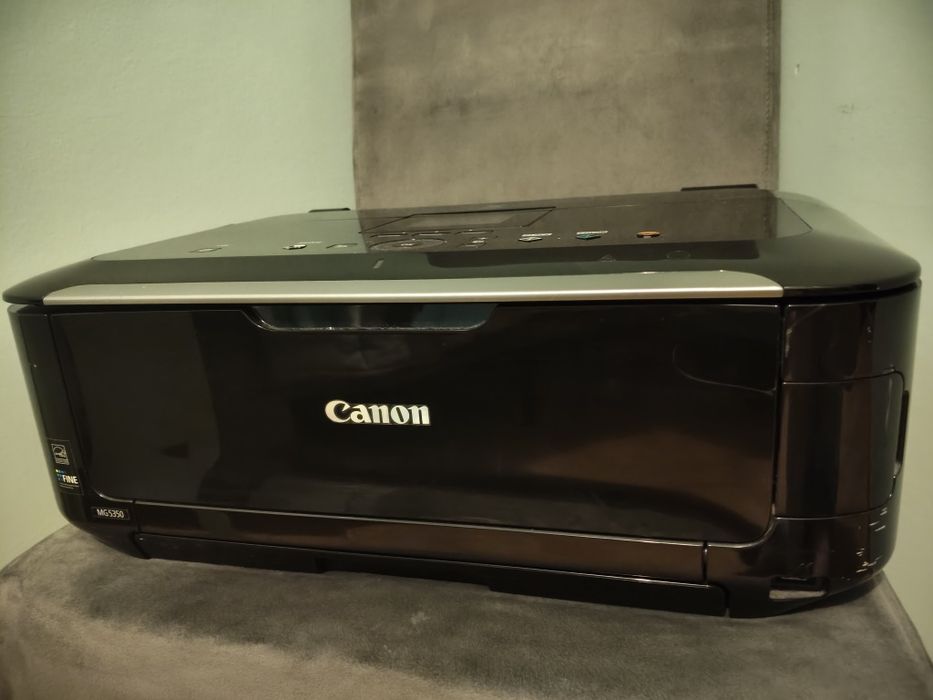 Impressora Multifunções Canon MG5350