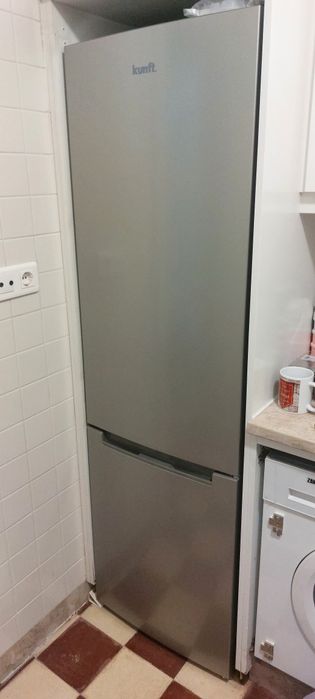 Frigorífico Combinado  KUNFT  (Estático - 262 L - 180-inox) cm