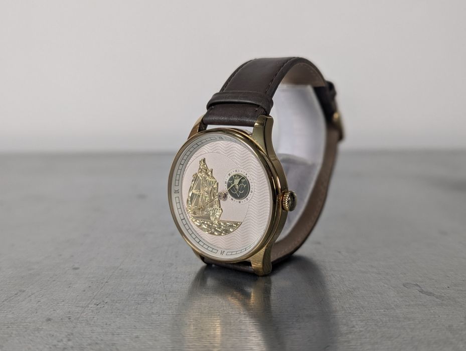 Zegarek męski Batavia VOC okręt pozłacany kolekcjonerski kwarcowy