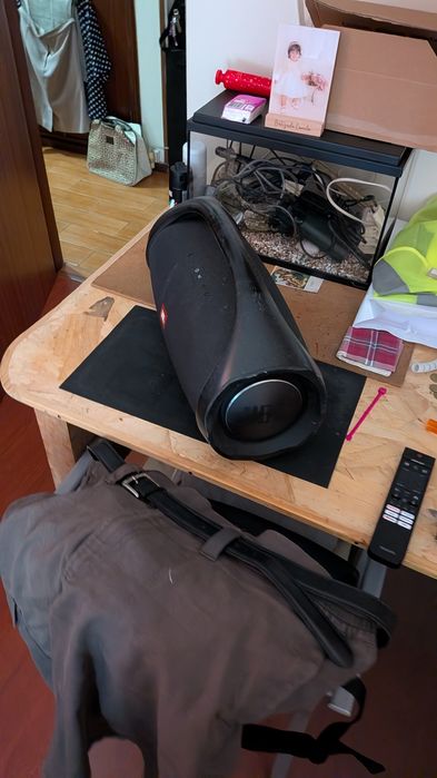 Coluna JBL Bom Box