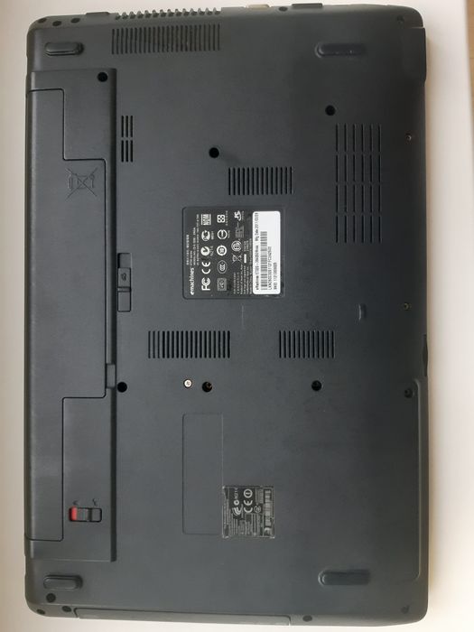 Ноутбук  Acer еmachines E732G