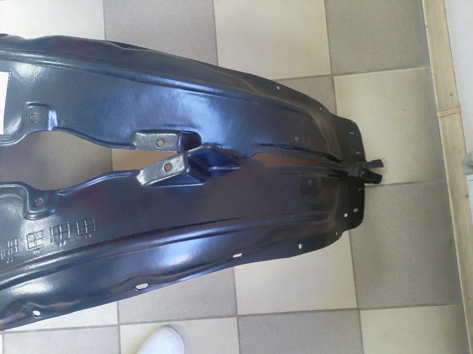 Підкрилок крила передній / задній