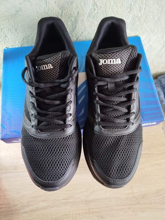 Кроссовки Joma мужские