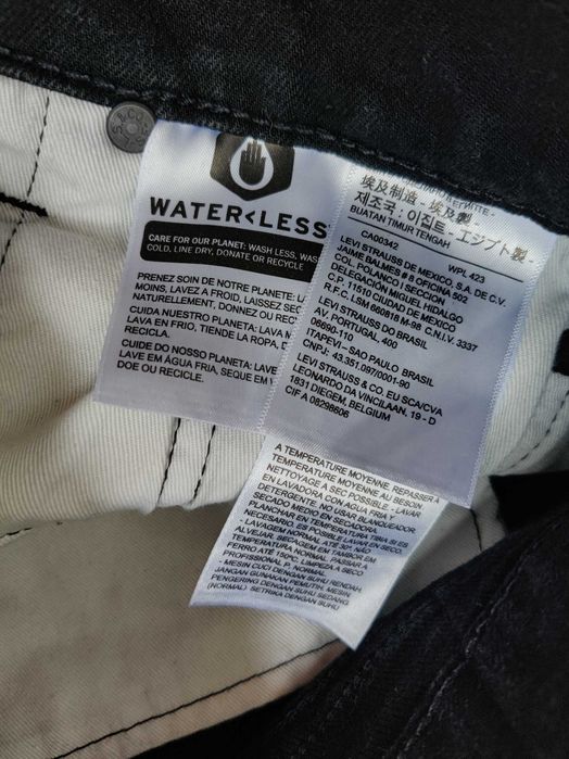Чоловічі  чорні стрейчеві джинси левіс 30-32 р пояс 40-41 см Levis 519