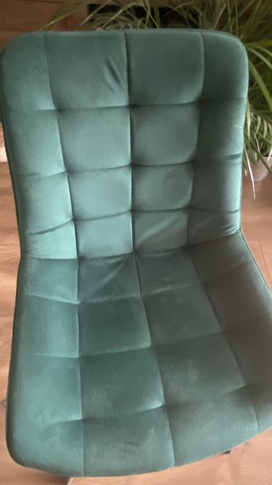 Stół 70x120cm i 5 krzeseł