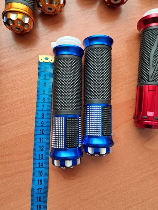 Мото ручки рукоятки руля. Цена за пару.