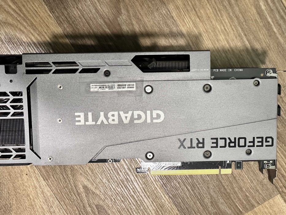 Продам відеокарту NVidia GeForce RTX 3080 Gigabyte 10 Gb