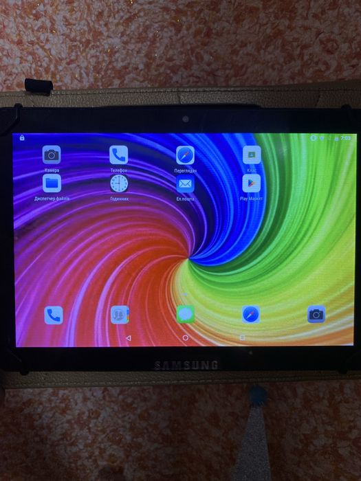 Планшет Samsung (Китай)Стан хороший