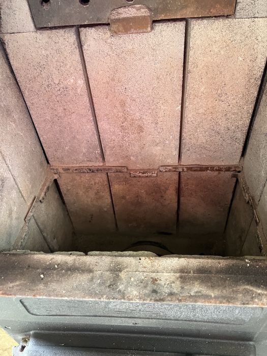 Продам  піч камін буржуйка KAMINO NOSZTALGIA KÁLYHA 804