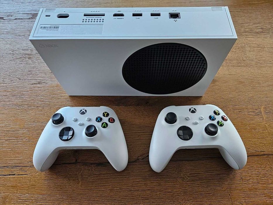 Zestaw Xbox Series S 512GB + 2x Pad + Pudełko (Stan jak nowy)