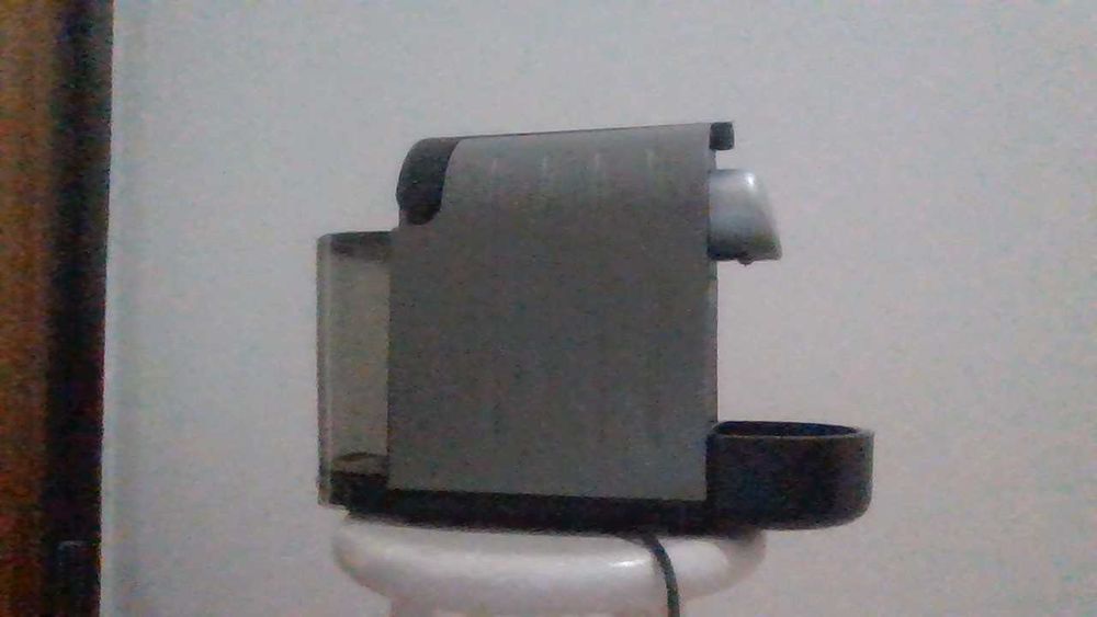 Máquina de café  domestica   como  nova