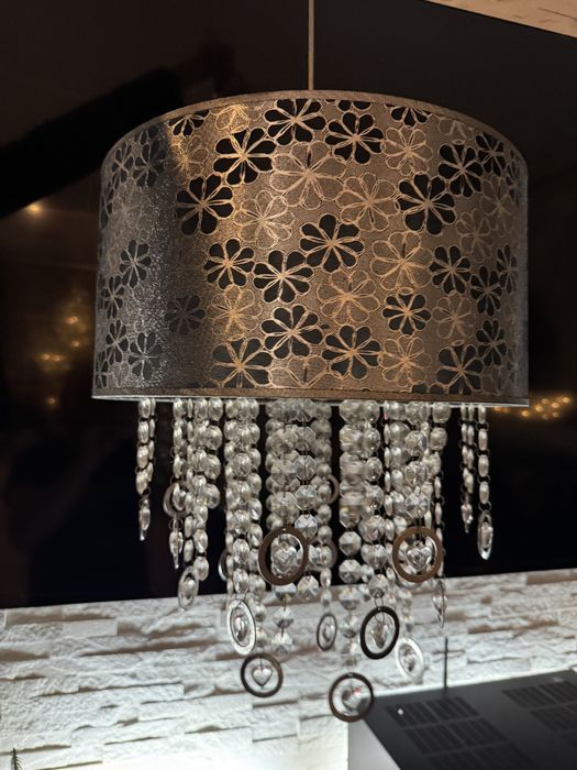 Lampa sufitowa 230v e27