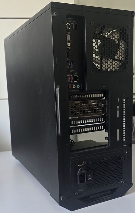 Komputer stacjonarny