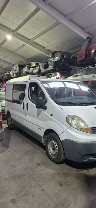 Renault Trafic 2007 2.0 dCi 115cv para peças