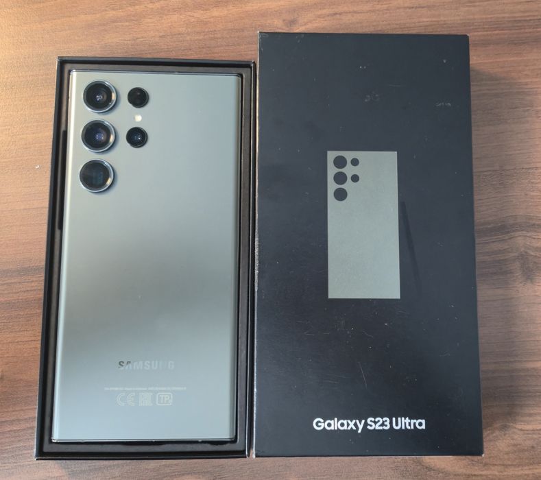 Смартфон Samsung Galaxy S23Ultra 12/512Gb