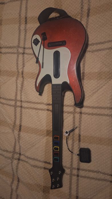 Guitarra Guitar Hero 5 (c/ dongle funcional)