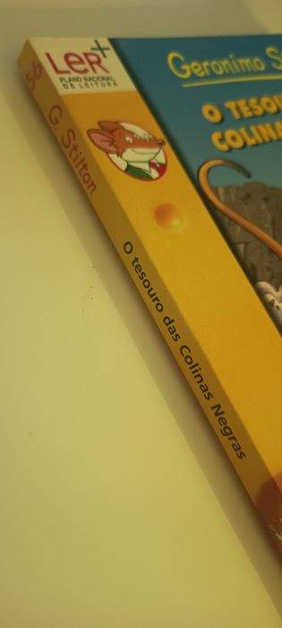 O Tesouro Das Colinas Negras