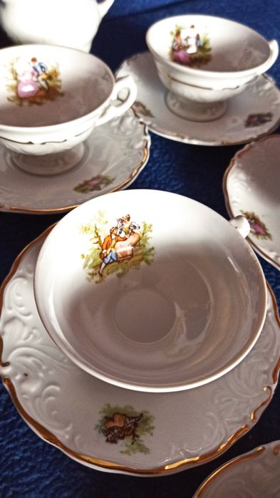 Порцеляна, фарфор сервіз "Мадонна"