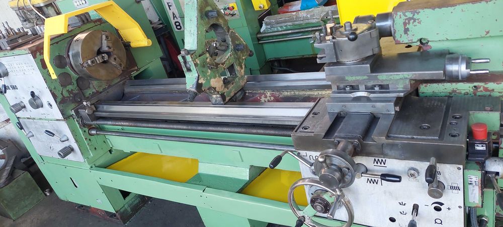 Tokarka tur 630m x 2000 i tur 560 x 1500 super wrzec 90mm