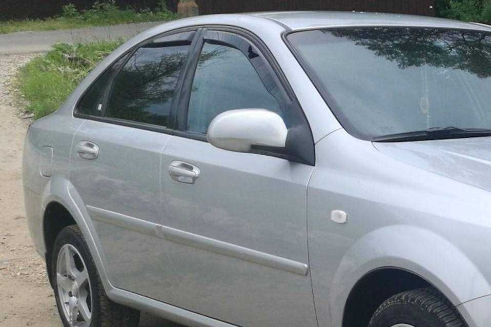 Вітровики Heko для Chevrolet Lacetti Sedan / Combi Вставні Нові 4 шт