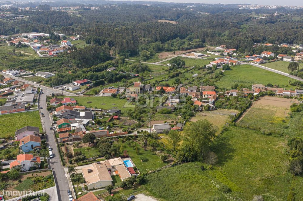 Terreno para Moradia em Grijó