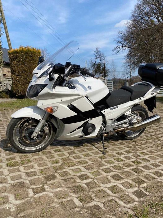 YAMAHA FJR 1300 cm3
