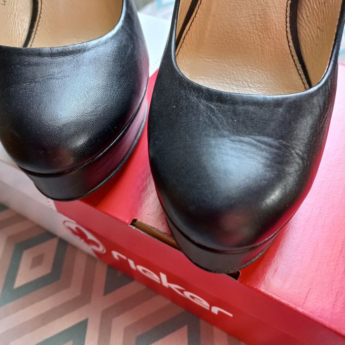 Czółenka damskie na platformie