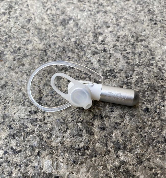 Auricular sem fios bluetooh /Auricular wireless / Kit mãos livres