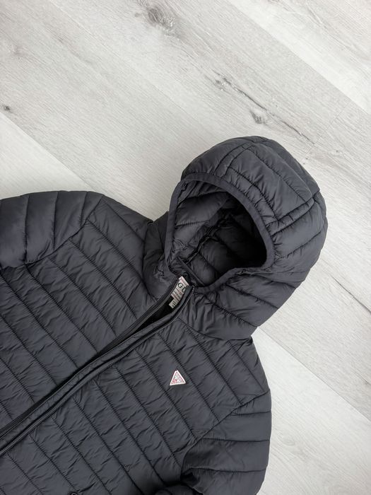Куртка курточка Guess