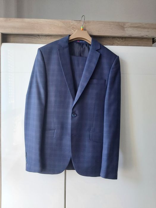 Garnitur męskie młodzieżowy 170-176