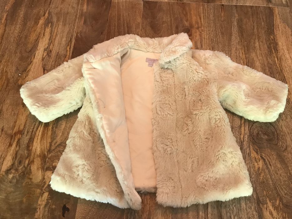 Casaco branco como novo