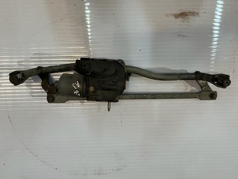 Motor das escovas limpa vidros Audi A3 2006