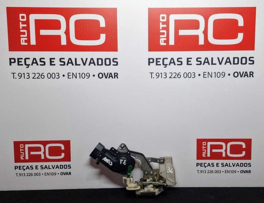 Fechadura / Fecho Porta Frente Esquerdo - TOYOTA AURIS