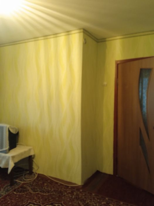 Продам квартиру в гарному спальному районі,всі деталі за телефоном або у Ватсап