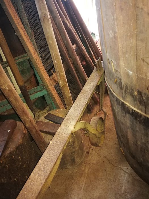 Charrua antiga em ferro fundido