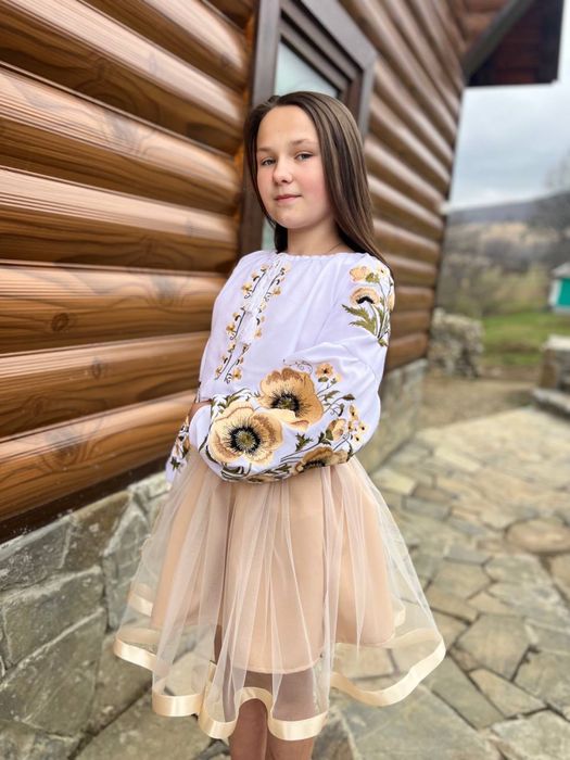 Вишиванка для дівчаток