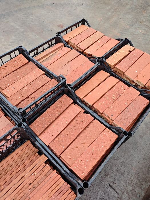 Płytki z cegły środki równane cegła rozbiórkowa cena za 1m2