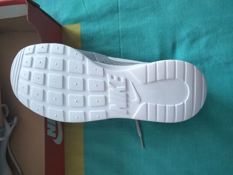 Ténis WMNS Nike Tanjun