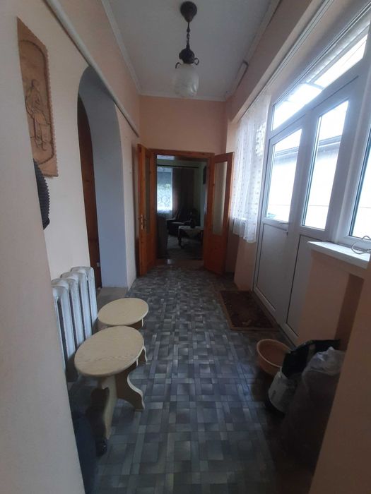 Продаю будинок із земельною ділянкою в м.Чоп