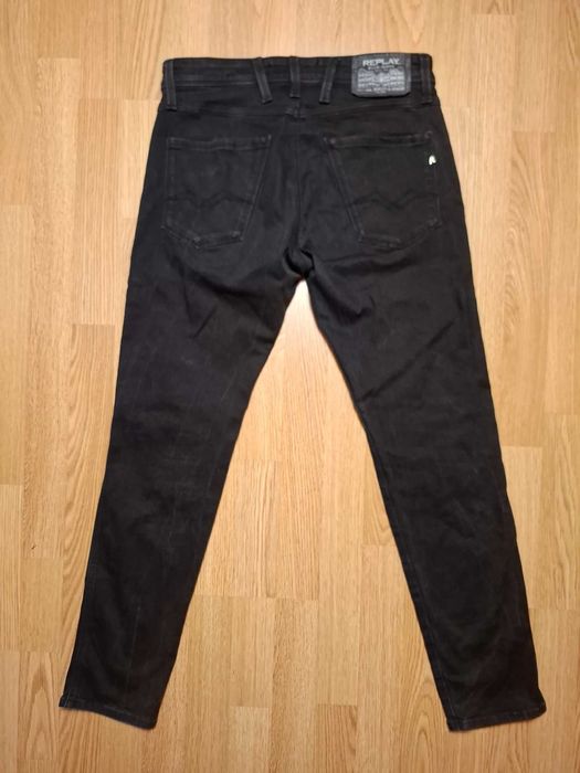 Męskie spodnie jeansowe Replay Anbass Slim Fit - W34