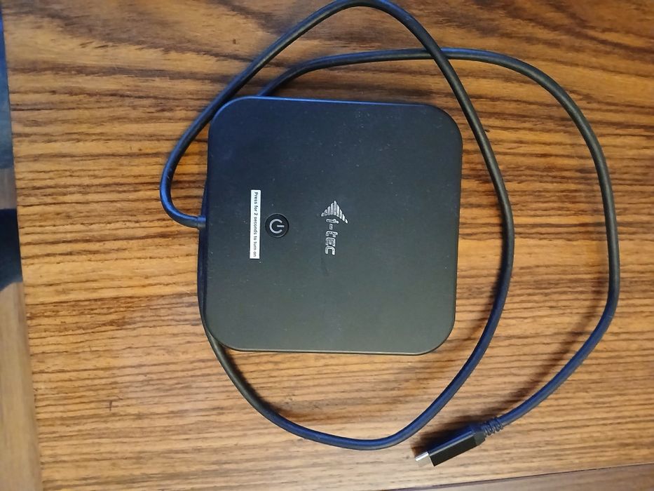 Stacja dokująca USB-C Dual Display Dock z Power Delivery 100W