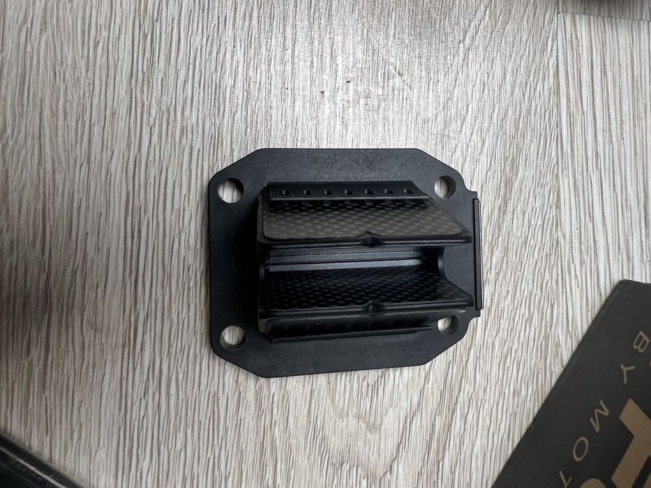 Mototassinari VForce 3 — reed valve
