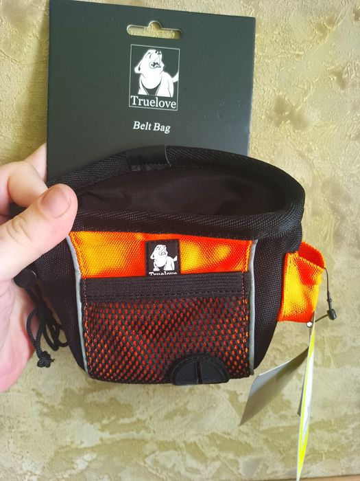 Недорого продам сумки для собачих ласощів.