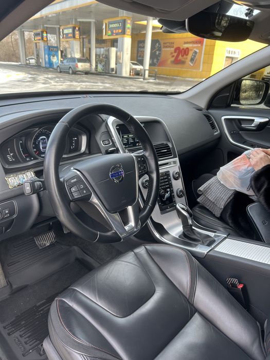Volvo XC60 2.4 D 4 190